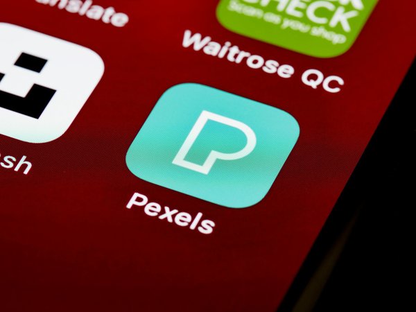 Formation à l'ia : comment se former efficacement à l'intelligence artificielle en 2024